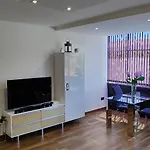 Lägenhet Alamo Luxury